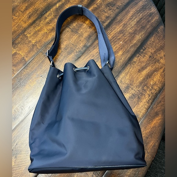 Longchamp Le Pilage Neoprene Bucket Bag - Navy - Picture 3 of 13